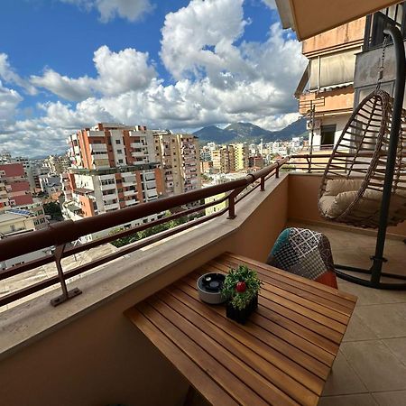 Urban Charm Studio With Balcony Тирана Экстерьер фото